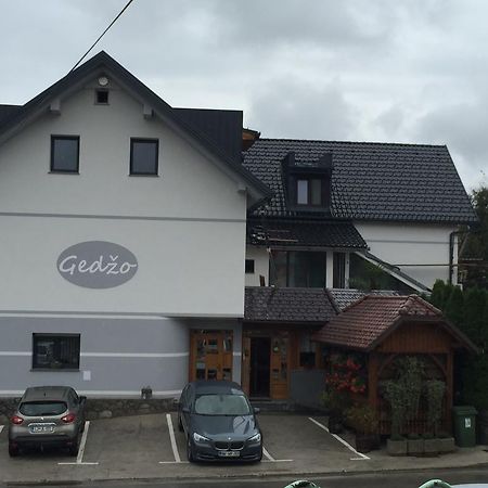 Gostilna In Prenocisca Gedzo Hotel Novo Mesto Kültér fotó