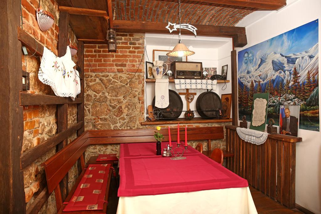 Gostilna In Prenocisca Gedzo Hotel Novo Mesto Kültér fotó