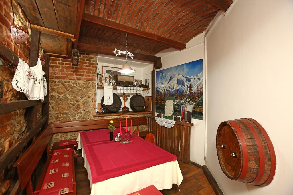 Gostilna In Prenocisca Gedzo Hotel Novo Mesto Kültér fotó
