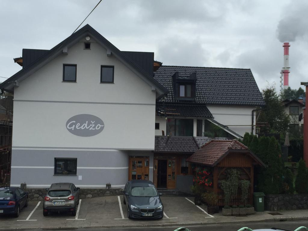 Gostilna In Prenocisca Gedzo Hotel Novo Mesto Kültér fotó